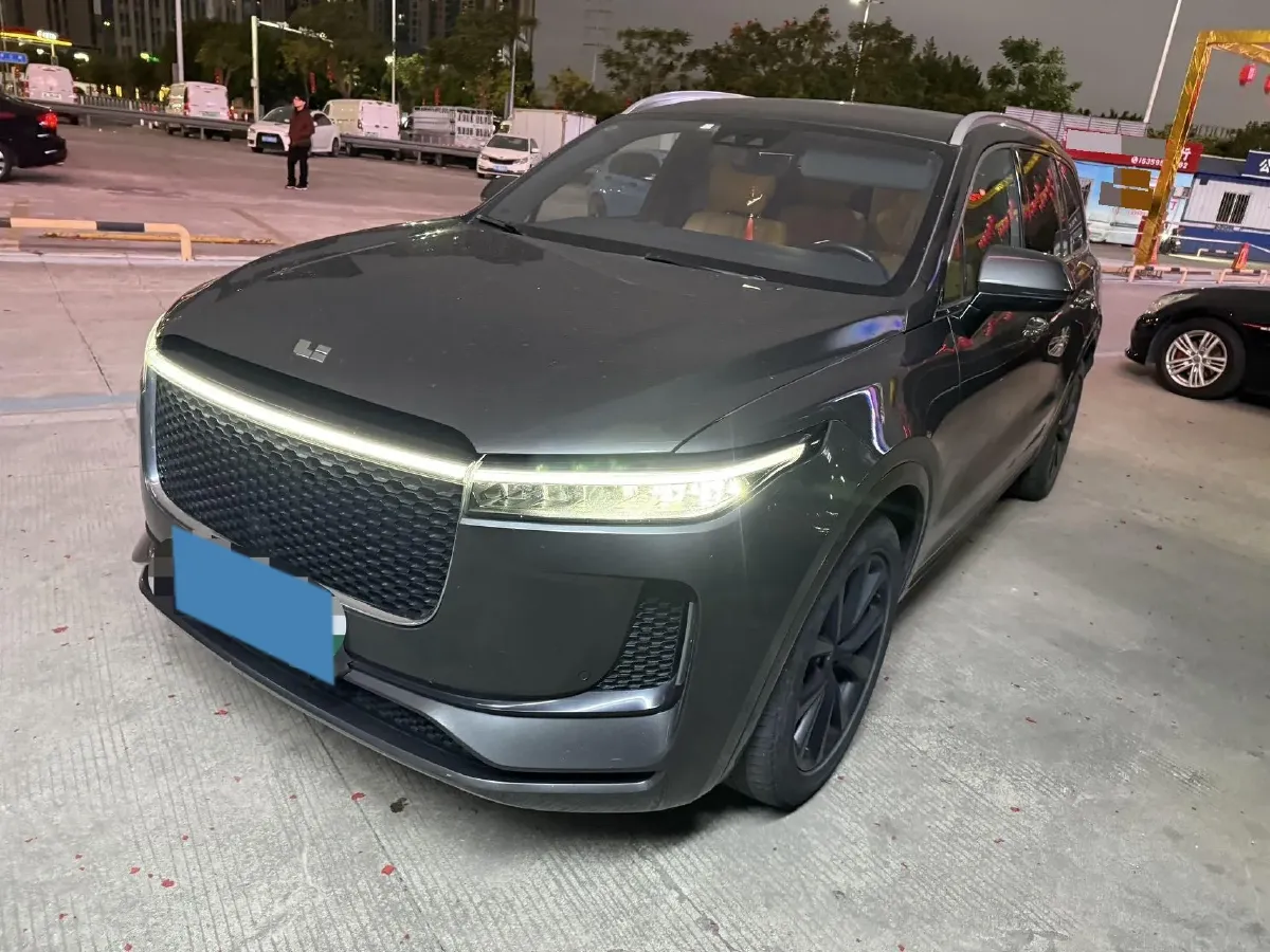 2020 Li ONE Range Extended 131HP REEV 40.5KWH,autocango,china used car exporter,china ev exporter,chinese used car exporter,chinese used ev exporter