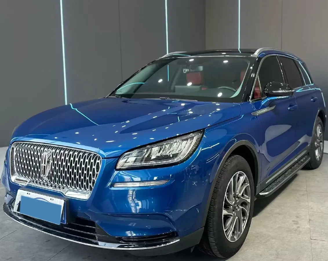 2022 Lincoln Corsair 2.0T 245HP L4 8AT,autocango,china used car exporter,china ev exporter,chinese used car exporter,chinese used ev exporter
