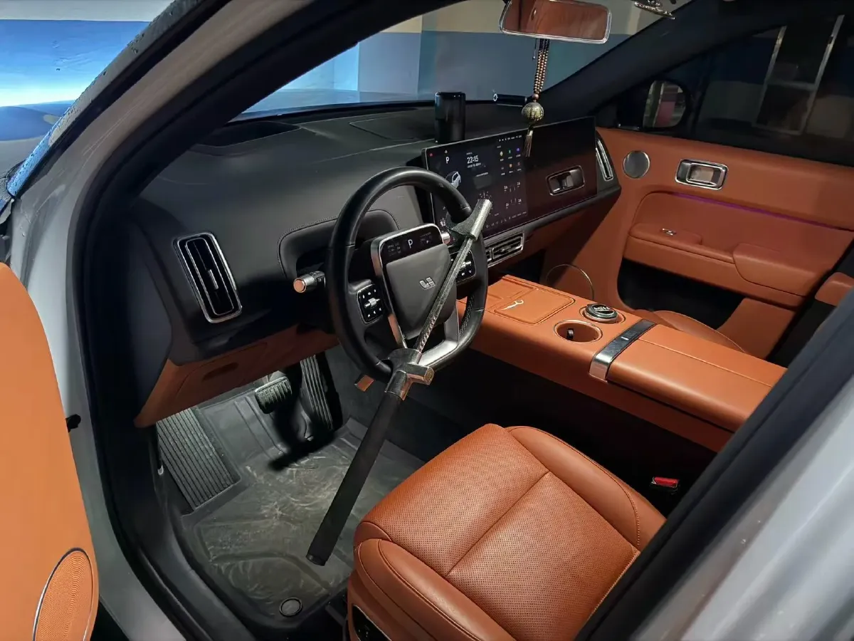 2023 Li L7 Range Extended 154HP REEV 40.9KWH,autocango,china used car exporter,china ev exporter,chinese used car exporter,chinese used ev exporter