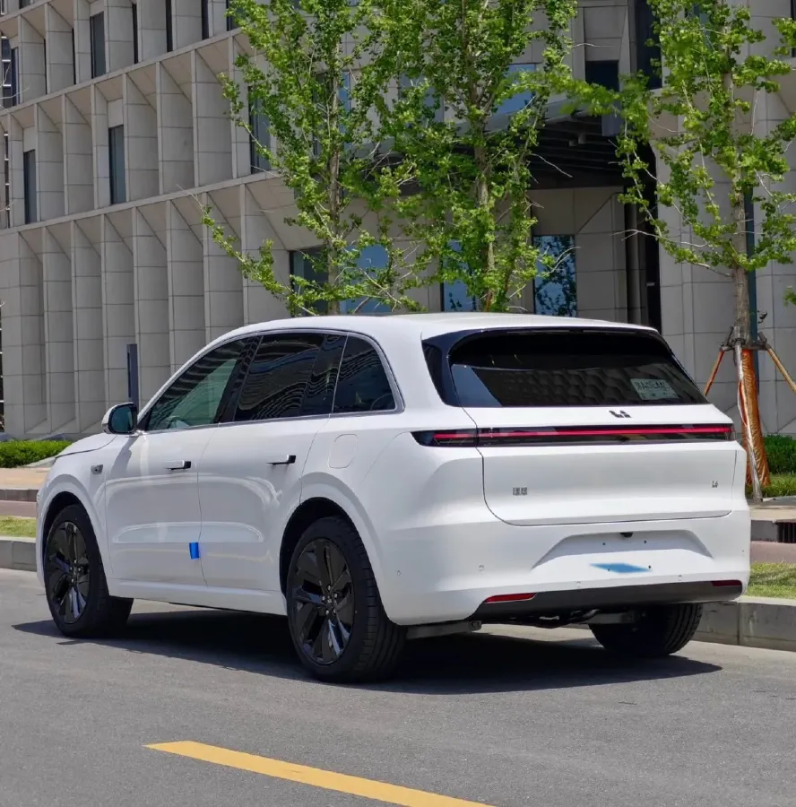 2023 Li L7 Range Extended 154HP REEV 40.9KWH,autocango,china used car exporter,china ev exporter,chinese used car exporter,chinese used ev exporter