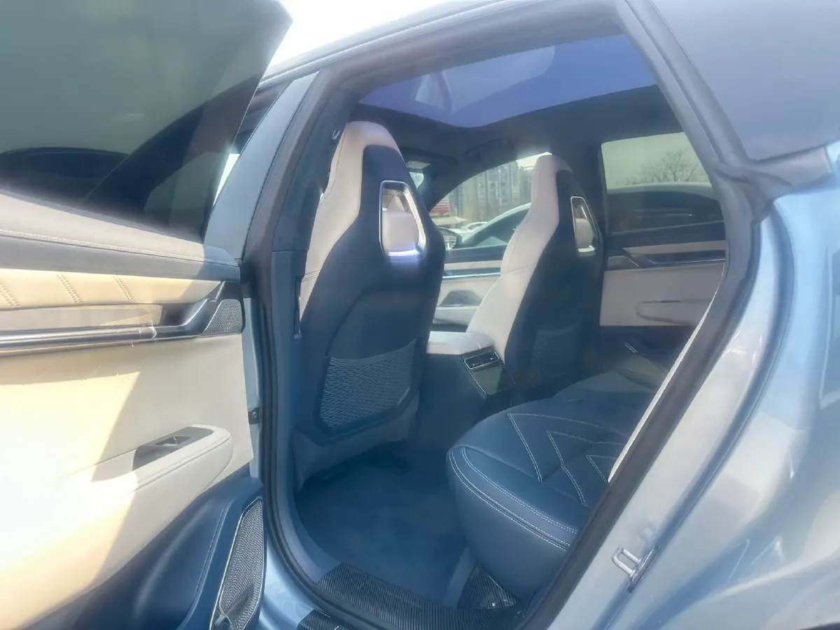 2022 Zeekr 001 BEV 100KWH,autocango,china used car exporter,china ev exporter,chinese used car exporter,chinese used ev exporter