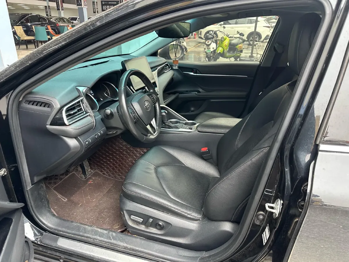 2021 Toyota Camry 2.0L 178HP L4 CVT,autocango,china used car exporter,china ev exporter,chinese used car exporter,chinese used ev exporter