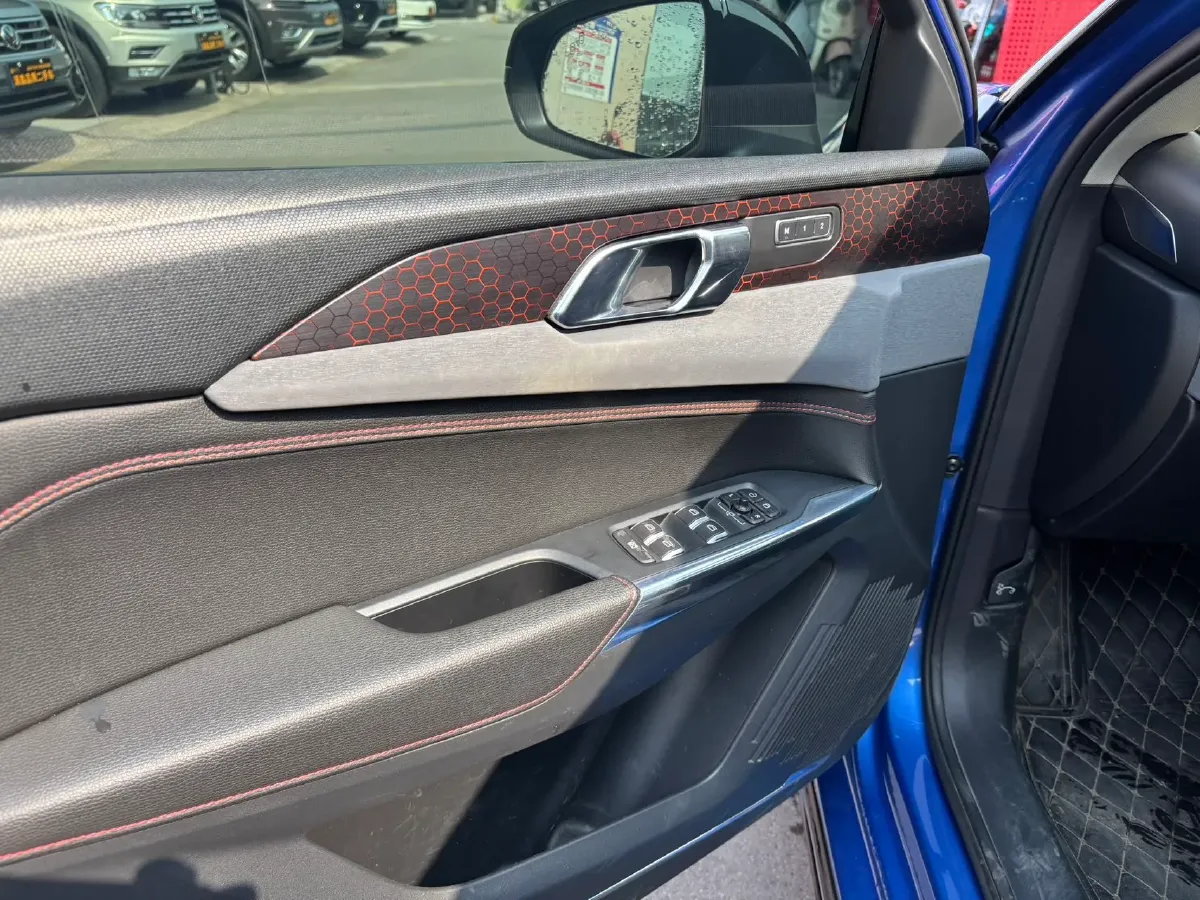 2018 Renault Koleos 2.0L 150HP L4 CVT,autocango,china used car exporter,china ev exporter,chinese used car exporter,chinese used ev exporter