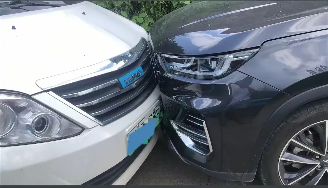 2021 Chery Tiggo 8 Plus 1.6T 197HP L4 7DCT,autocango,china used car exporter,china ev exporter,chinese used car exporter,chinese used ev exporter