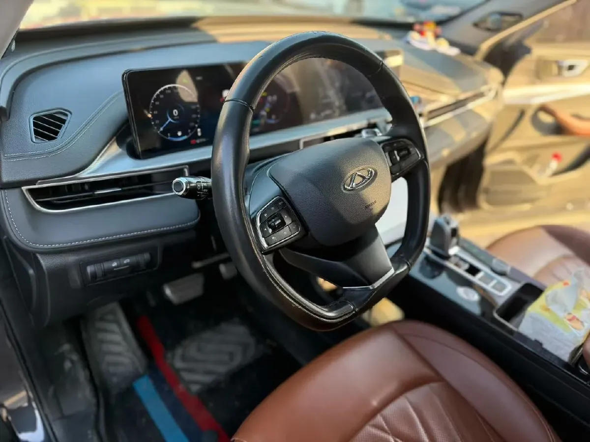 2021 Chery Tiggo 8 Plus 1.6T 197HP L4 7DCT,autocango,china used car exporter,china ev exporter,chinese used car exporter,chinese used ev exporter