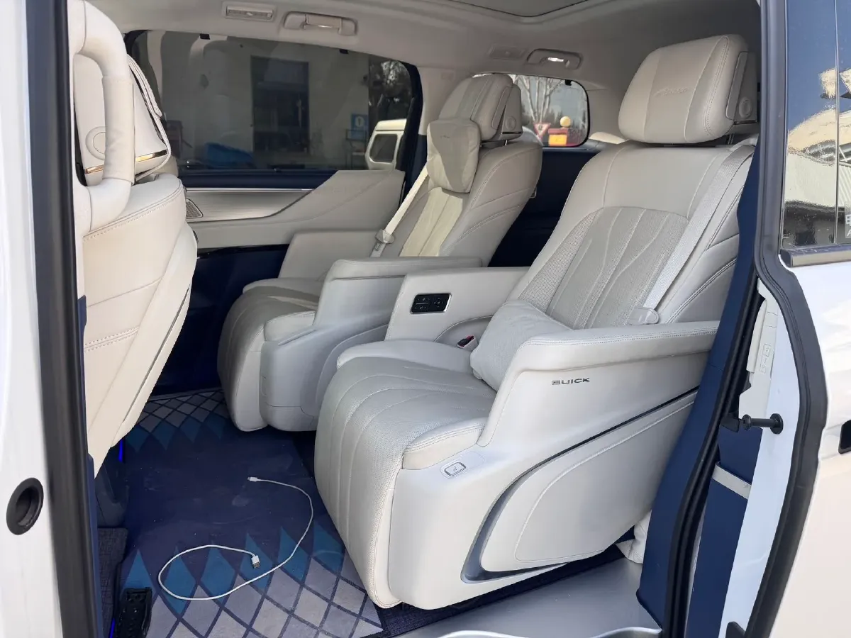 2024 Buick GL8 1.5T 180HP L4 2DHT PHEV 24.4KWH,autocango,china used car exporter,china ev exporter,chinese used car exporter,chinese used ev exporter