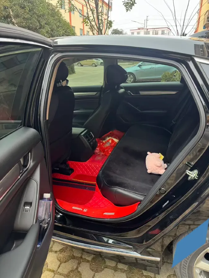 2022 Honda Accord 1.5T 194HP L4 CVT,autocango,china used car exporter,china ev exporter,chinese used car exporter,chinese used ev exporter