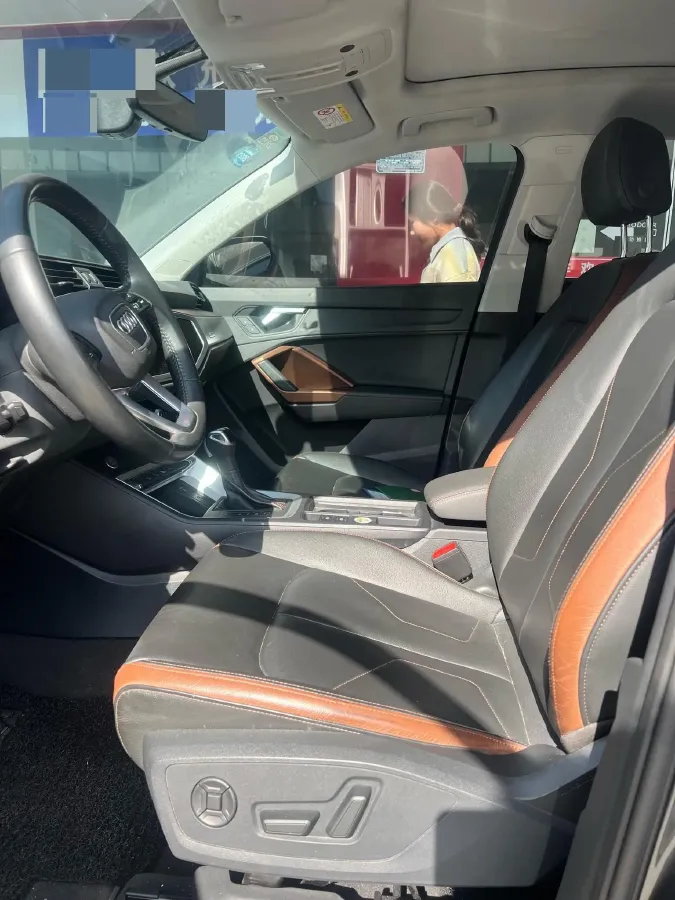 2021 Audi Q3 1.4T 150HP L4 7DCT,autocango,china used car exporter,china ev exporter,chinese used car exporter,chinese used ev exporter