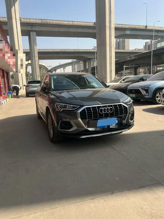2021 Audi Q3 1.4T 150HP L4 7DCT,autocango,china used car exporter,china ev exporter,chinese used car exporter,chinese used ev exporter