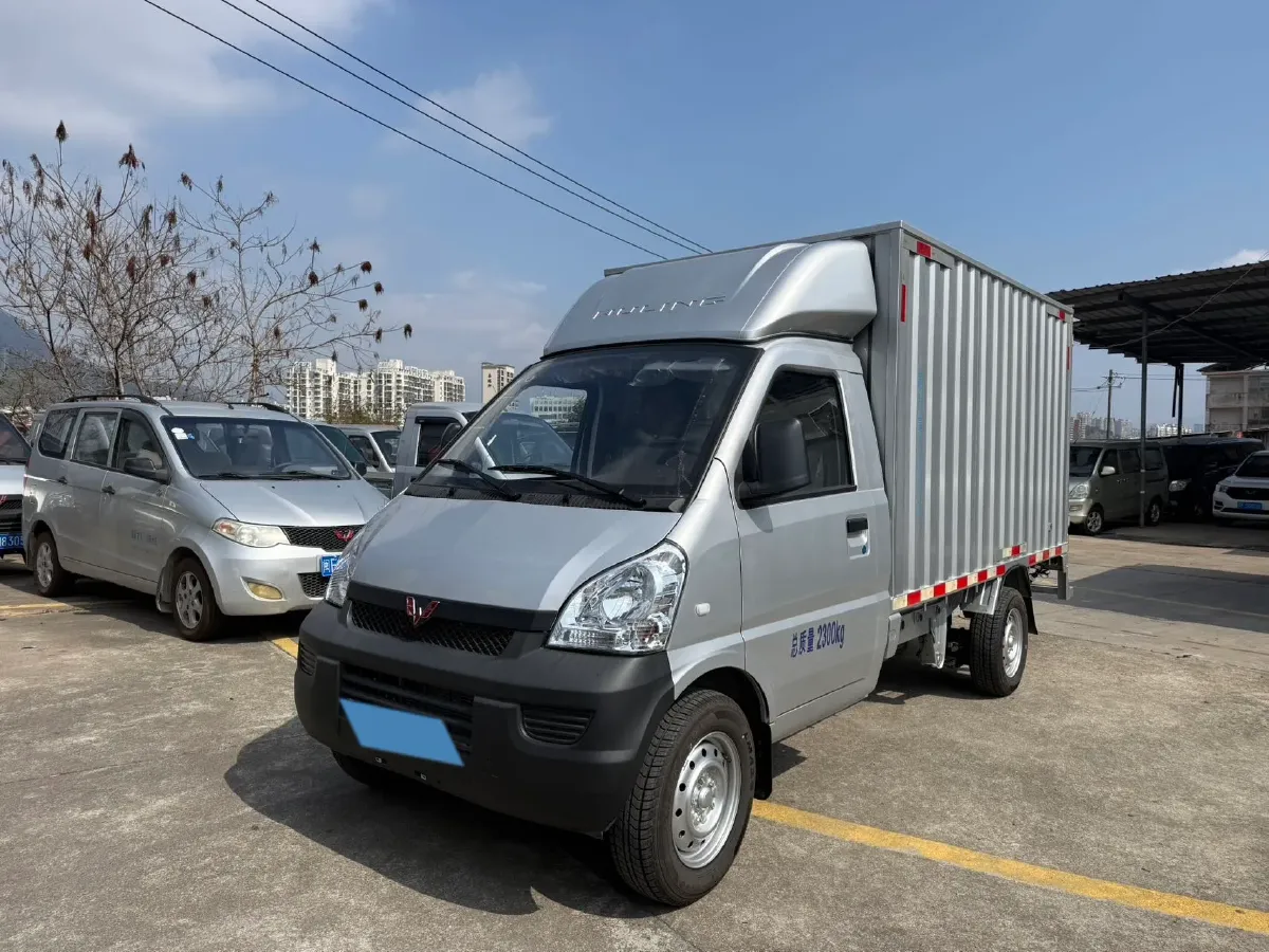 2021 WuLing RongGuang Mini Truck Special 1.5L 99HP L4 5MT,autocango,china used car exporter,china ev exporter,chinese used car exporter,chinese used ev exporter