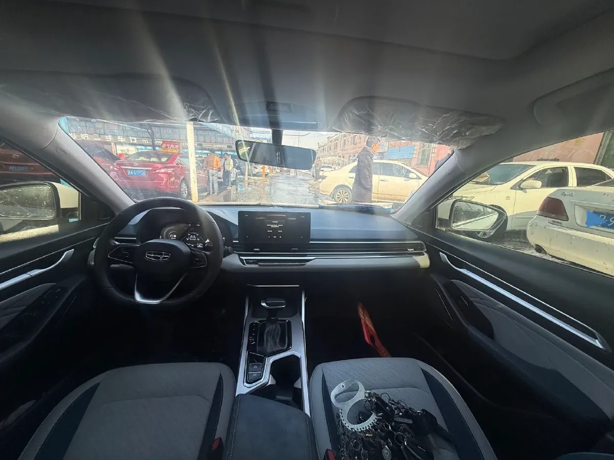 2022 Geely Emgrand 1.5L 114HP L4 CVT,autocango,china used car exporter,china ev exporter,chinese used car exporter,chinese used ev exporter