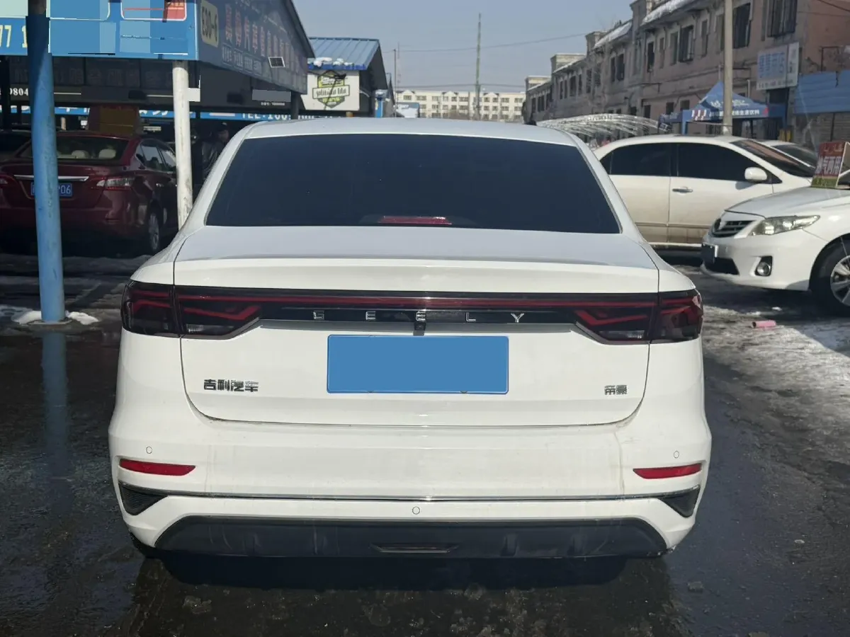2022 Geely Emgrand 1.5L 114HP L4 CVT,autocango,china used car exporter,china ev exporter,chinese used car exporter,chinese used ev exporter