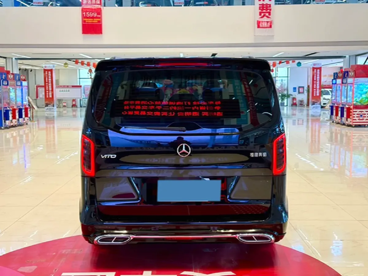 2021 Mercedes-Benz Vito 2.0T 211HP L4 9AT,autocango,china used car exporter,china ev exporter,chinese used car exporter,chinese used ev exporter