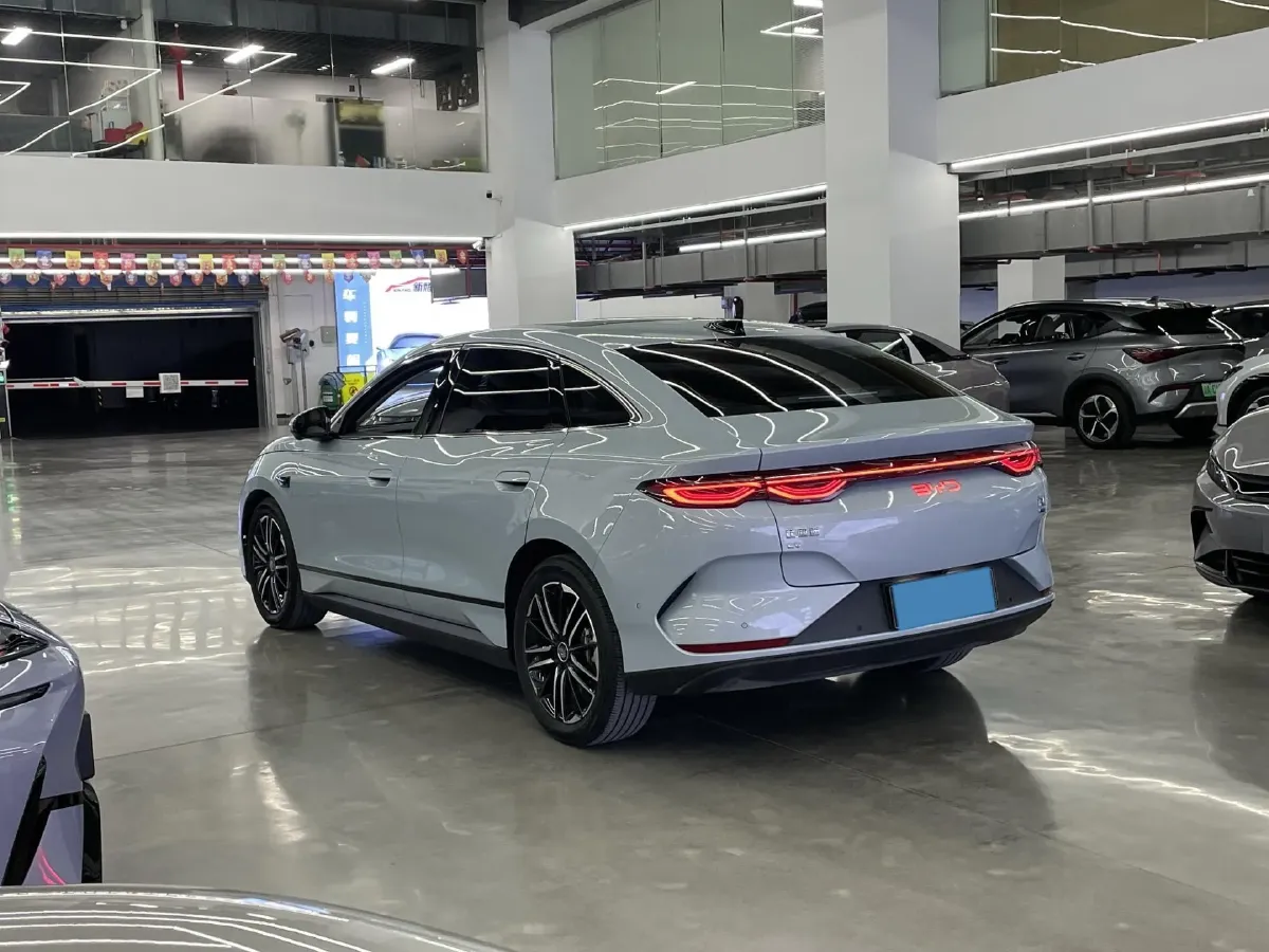 2025 BYD QinL BEV,autocango,china used car exporter,china ev exporter,chinese used car exporter,chinese used ev exporter