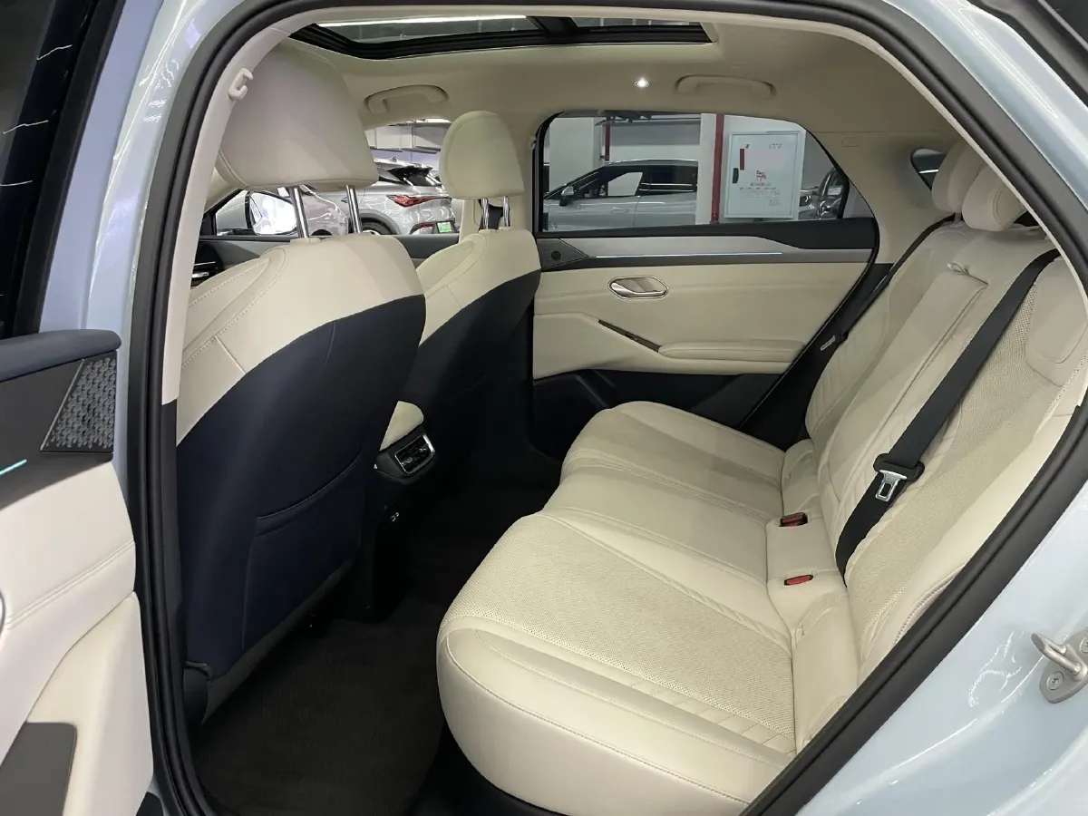 2025 BYD QinL BEV,autocango,china used car exporter,china ev exporter,chinese used car exporter,chinese used ev exporter