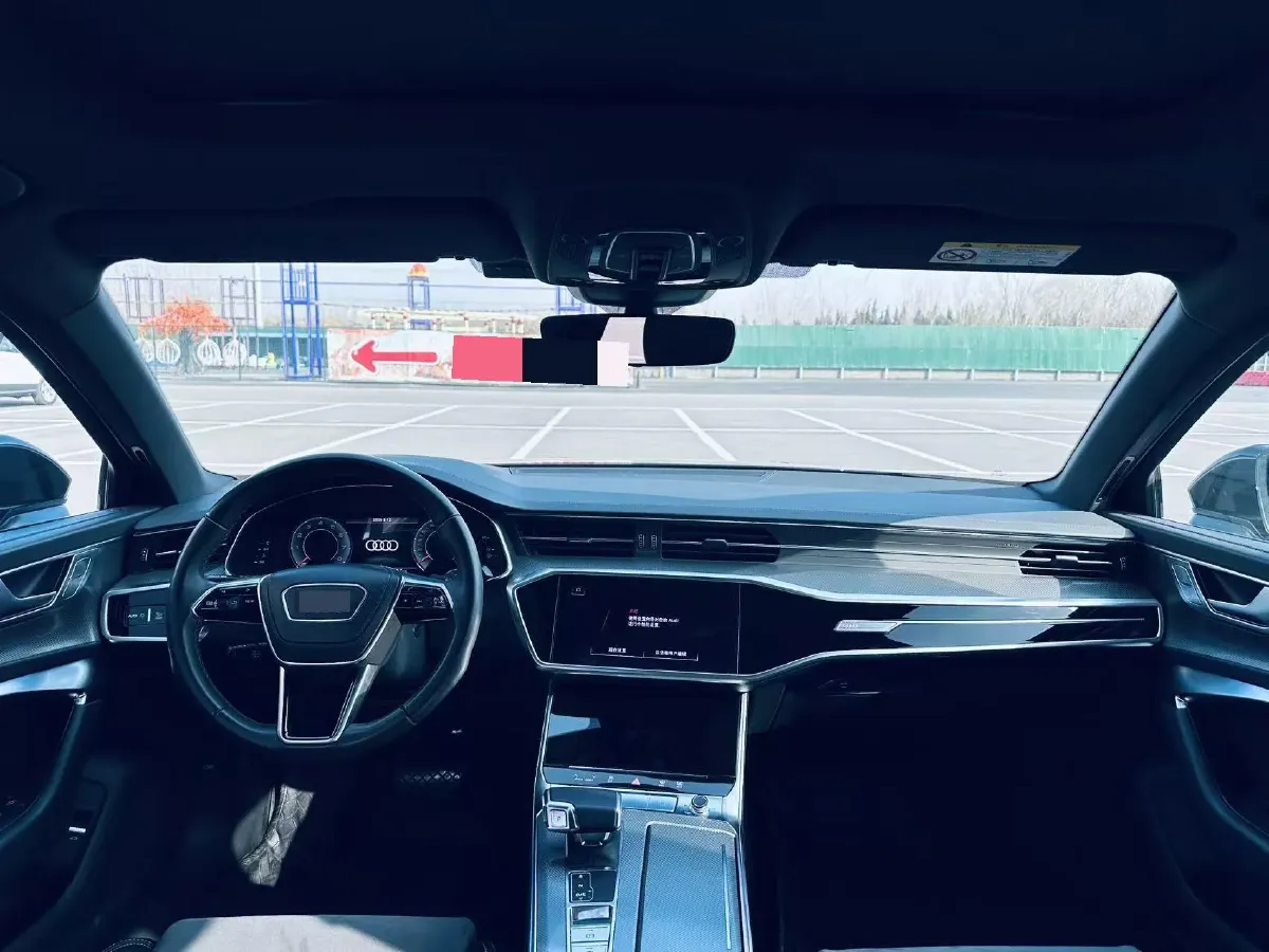 2023 Audi A6L 2.0T 245HP L4 7DCT,autocango,china used car exporter,china ev exporter,chinese used car exporter,chinese used ev exporter
