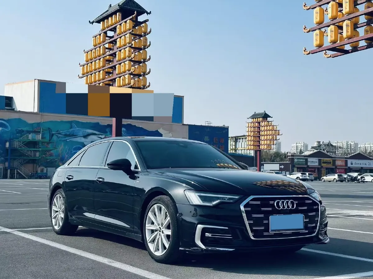 2023 Audi A6L 2.0T 245HP L4 7DCT,autocango,china used car exporter,china ev exporter,chinese used car exporter,chinese used ev exporter