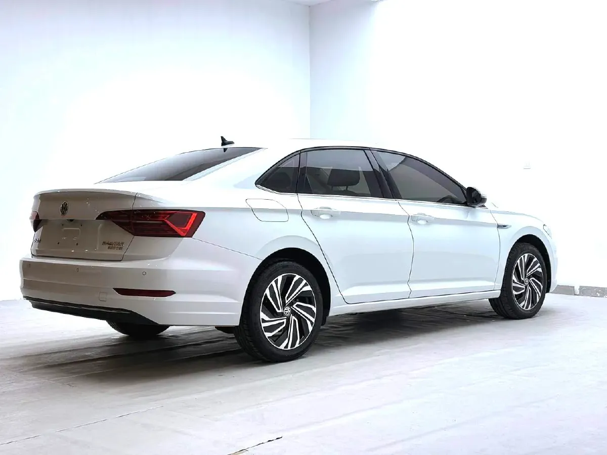 2022 Volkswagen Sagitar 1.4T 150HP L4 7DCT,autocango,china used car exporter,china ev exporter,chinese used car exporter,chinese used ev exporter