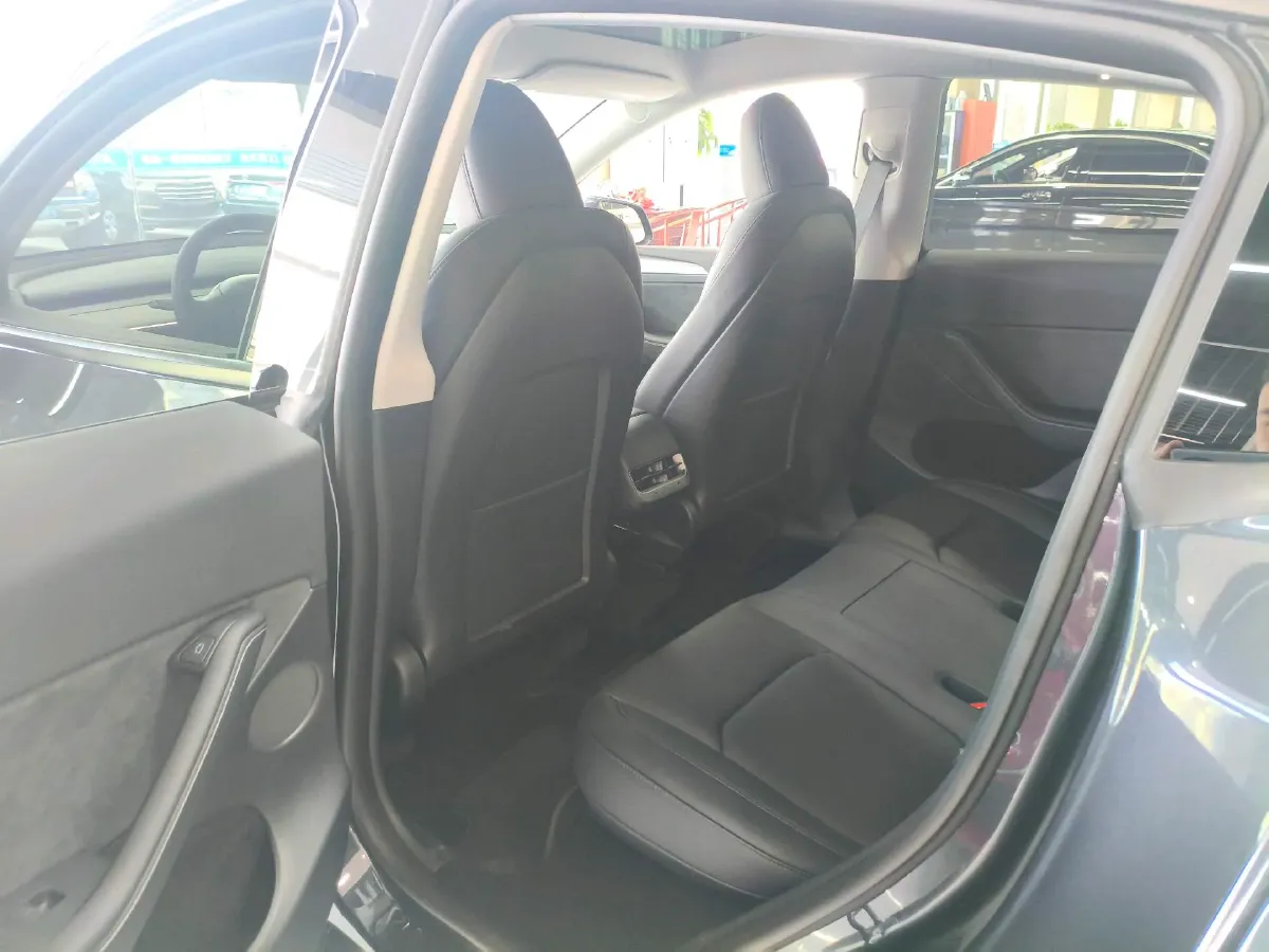 2024 Iveco OuSheng BEV 77.28KWH,autocango,china used car exporter,china ev exporter,chinese used car exporter,chinese used ev exporter