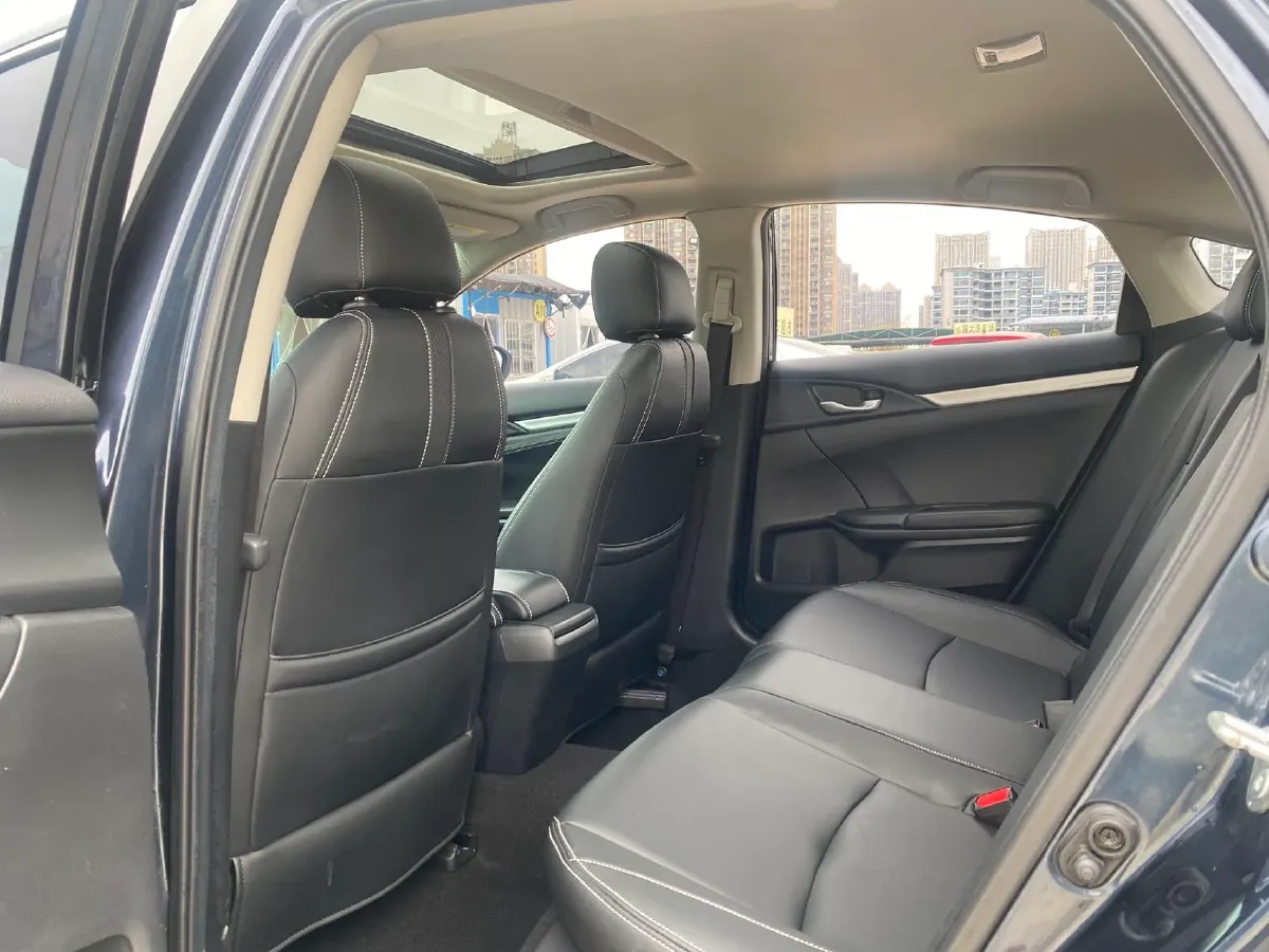 2019 Honda Civic 1.5T 177HP L4 CVT,autocango,china used car exporter,china ev exporter,chinese used car exporter,chinese used ev exporter