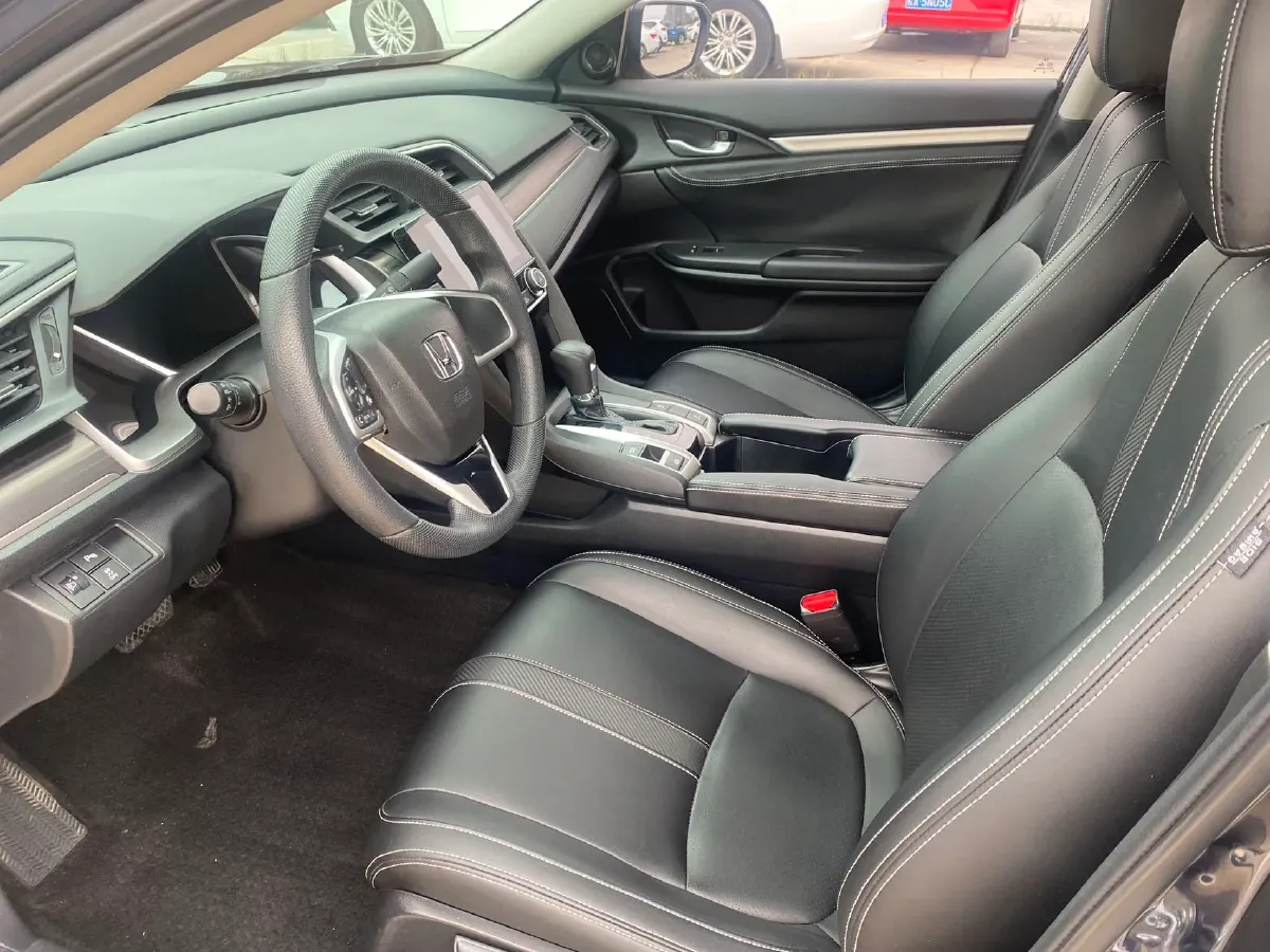 2019 Honda Civic 1.5T 177HP L4 CVT,autocango,china used car exporter,china ev exporter,chinese used car exporter,chinese used ev exporter