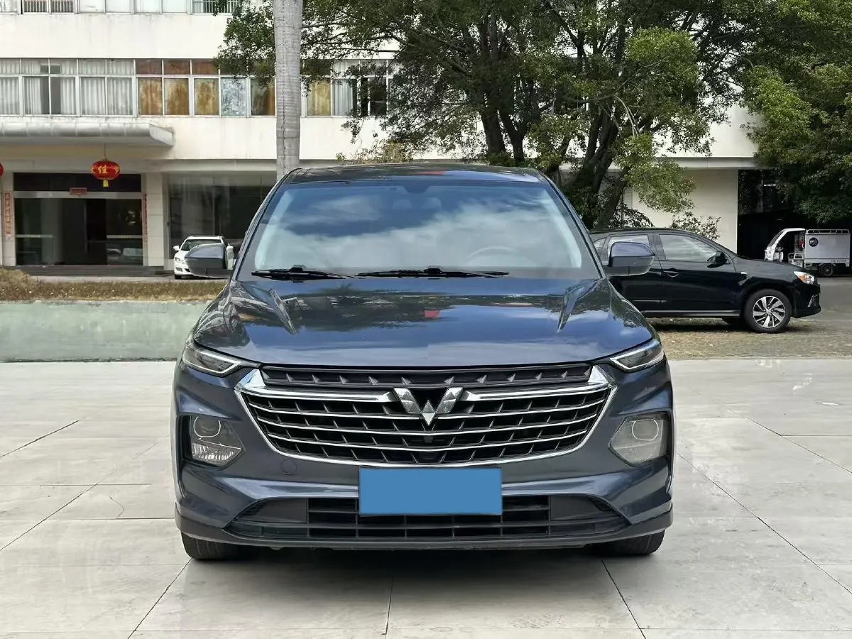 2020 WuLing KaiJie 1.5T 147HP L4 CVT,autocango,china used car exporter,china ev exporter,chinese used car exporter,chinese used ev exporter