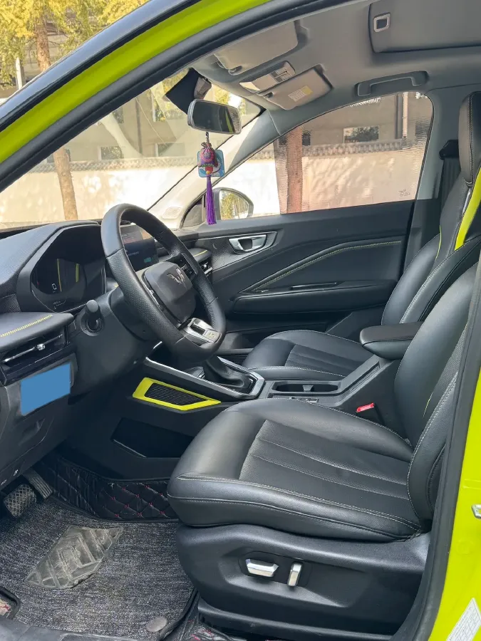 2022 WuLing XingChi 1.5T 147HP L4 CVT,autocango,china used car exporter,china ev exporter,chinese used car exporter,chinese used ev exporter