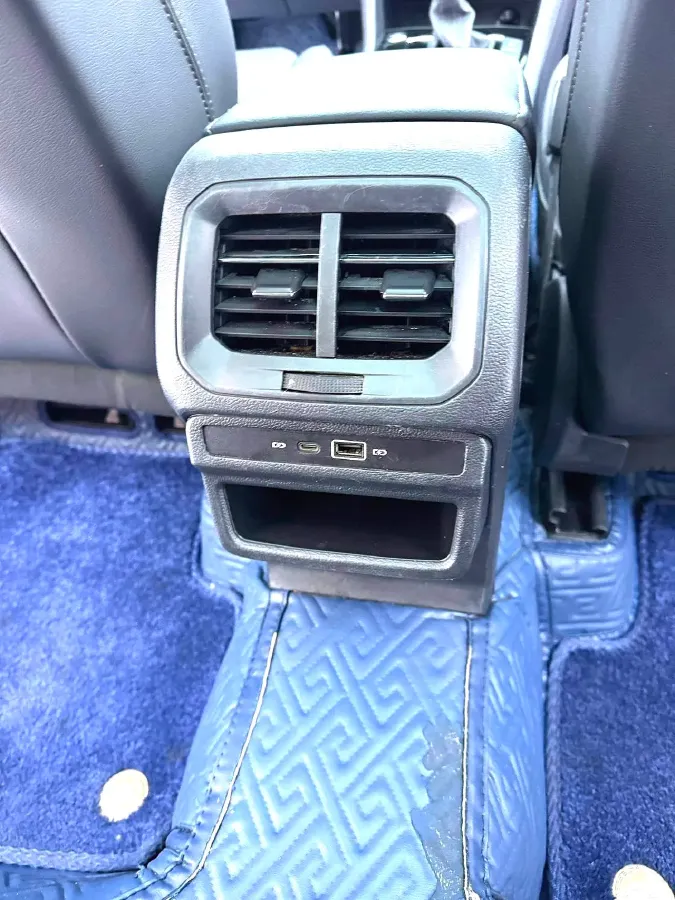 2021 Volkswagen Tharu 1.4T 150HP L4 7DCT,autocango,china used car exporter,china ev exporter,chinese used car exporter,chinese used ev exporter