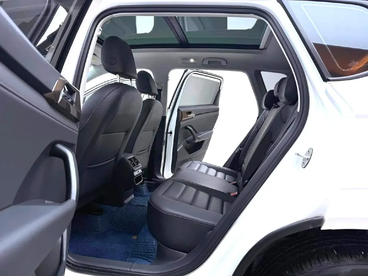 2021 Volkswagen Tharu 1.4T 150HP L4 7DCT,autocango,china used car exporter,china ev exporter,chinese used car exporter,chinese used ev exporter