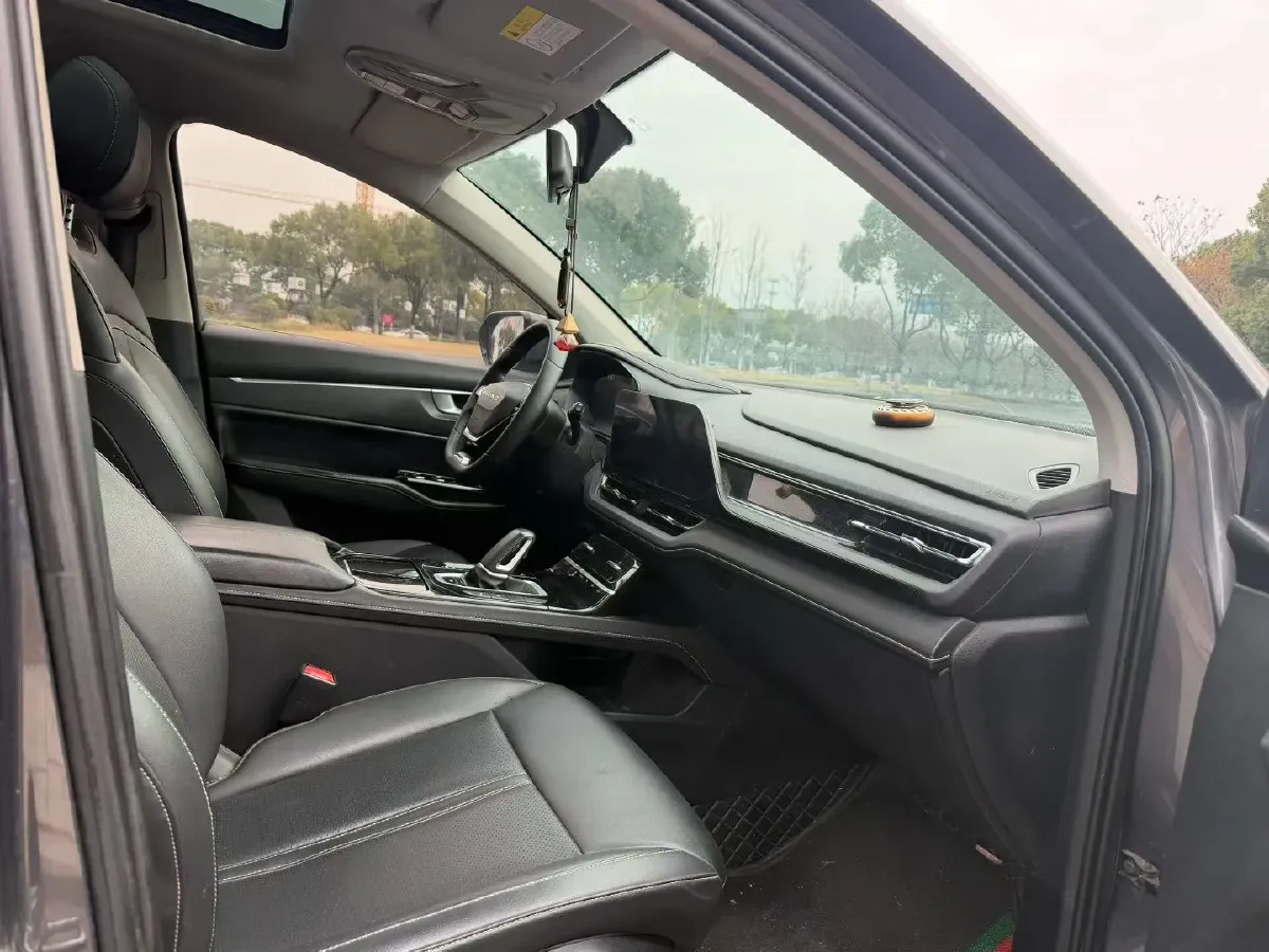 2020 WuLing KaiJie 1.5T 147HP L4 CVT,autocango,china used car exporter,china ev exporter,chinese used car exporter,chinese used ev exporter