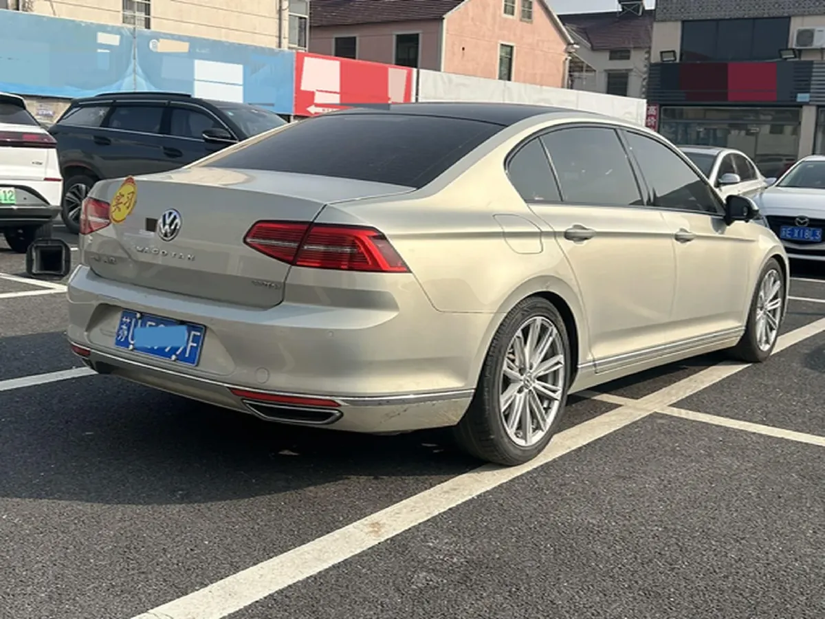 2019 Chevrolet Malibu XL 2.0T 241HP L4 9AT,autocango,china used car exporter,china ev exporter,chinese used car exporter,chinese used ev exporter