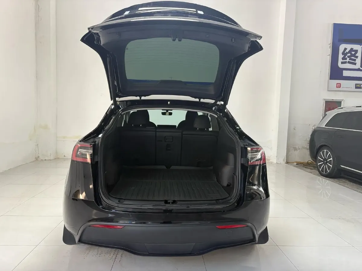 2022 Tesla Model Y BEV 60KWH,autocango,china used car exporter,china ev exporter,chinese used car exporter,chinese used ev exporter