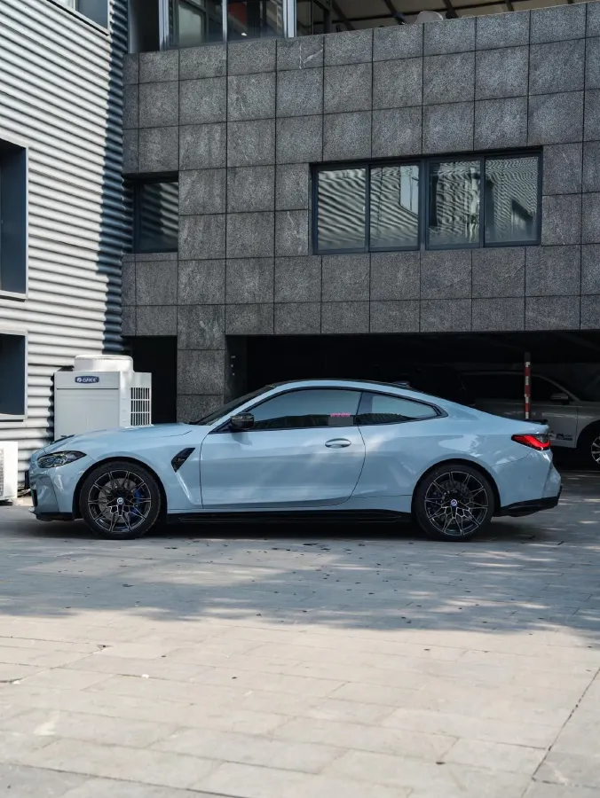 2021 BMW M4 3.0T 510HP L6 8AT,autocango,china used car exporter,china ev exporter,chinese used car exporter,chinese used ev exporter