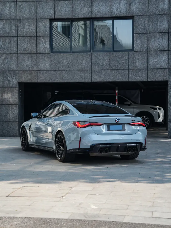 2021 BMW M4 3.0T 510HP L6 8AT,autocango,china used car exporter,china ev exporter,chinese used car exporter,chinese used ev exporter