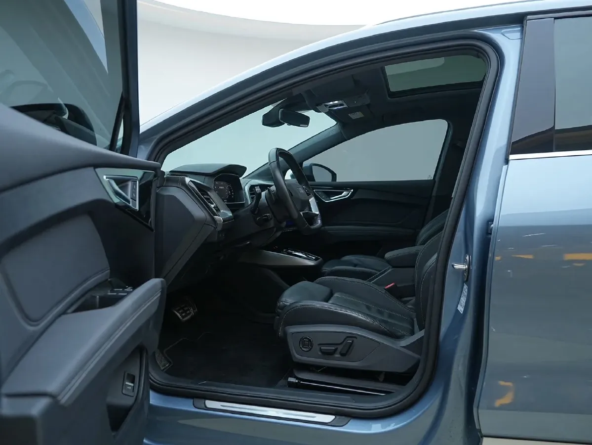 2023 Audi Q4 e-tron BEV 84.8KWH,autocango,china used car exporter,china ev exporter,chinese used car exporter,chinese used ev exporter