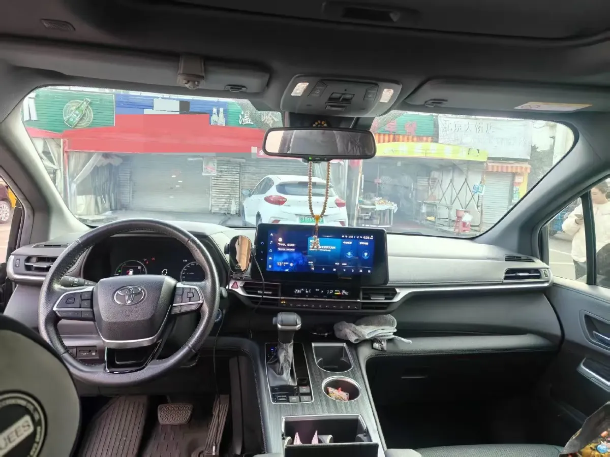 2021 Toyota Sienna 2.5L 192HP L4 E-CVT Hybrid,autocango,china used car exporter,china ev exporter,chinese used car exporter,chinese used ev exporter