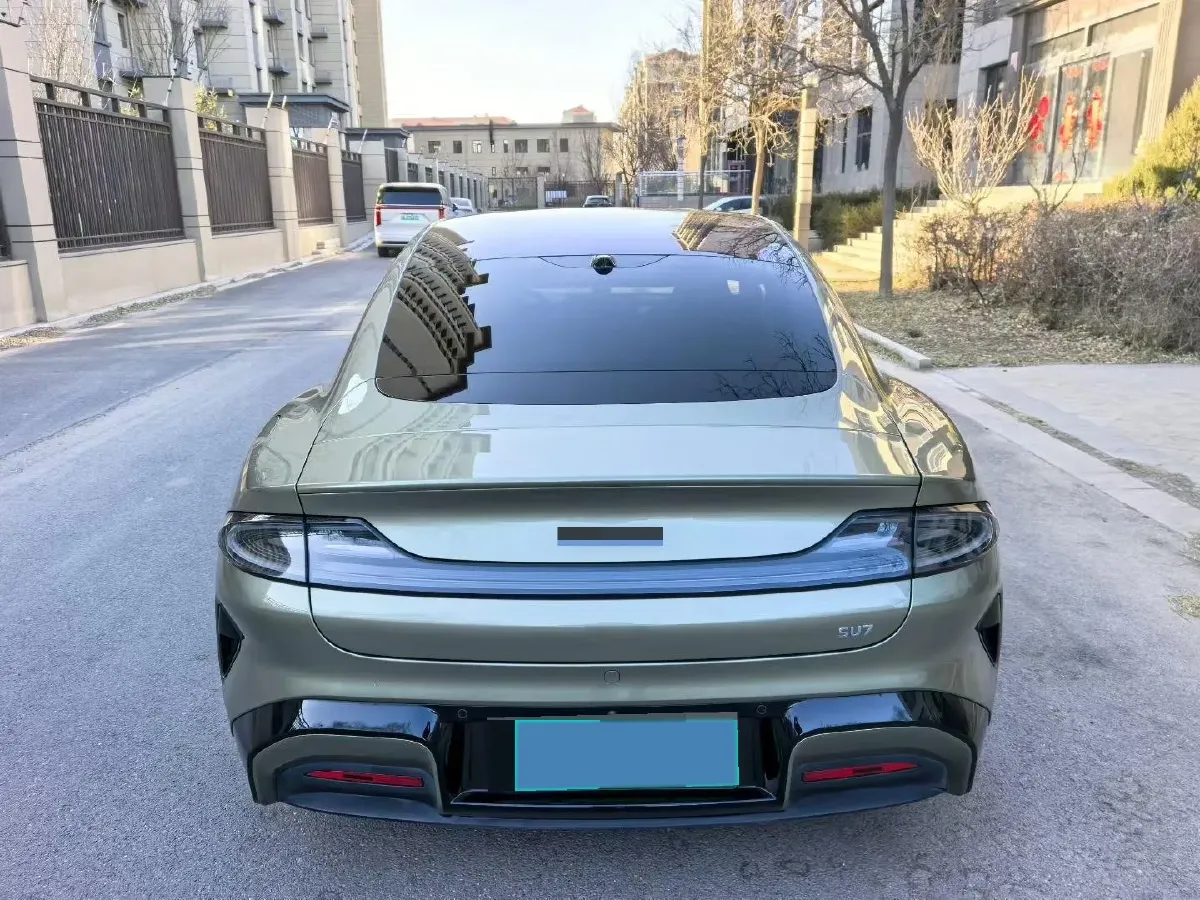 2024 MI SU7 BEV 73.6KWH,autocango,china used car exporter,china ev exporter,chinese used car exporter,chinese used ev exporter
