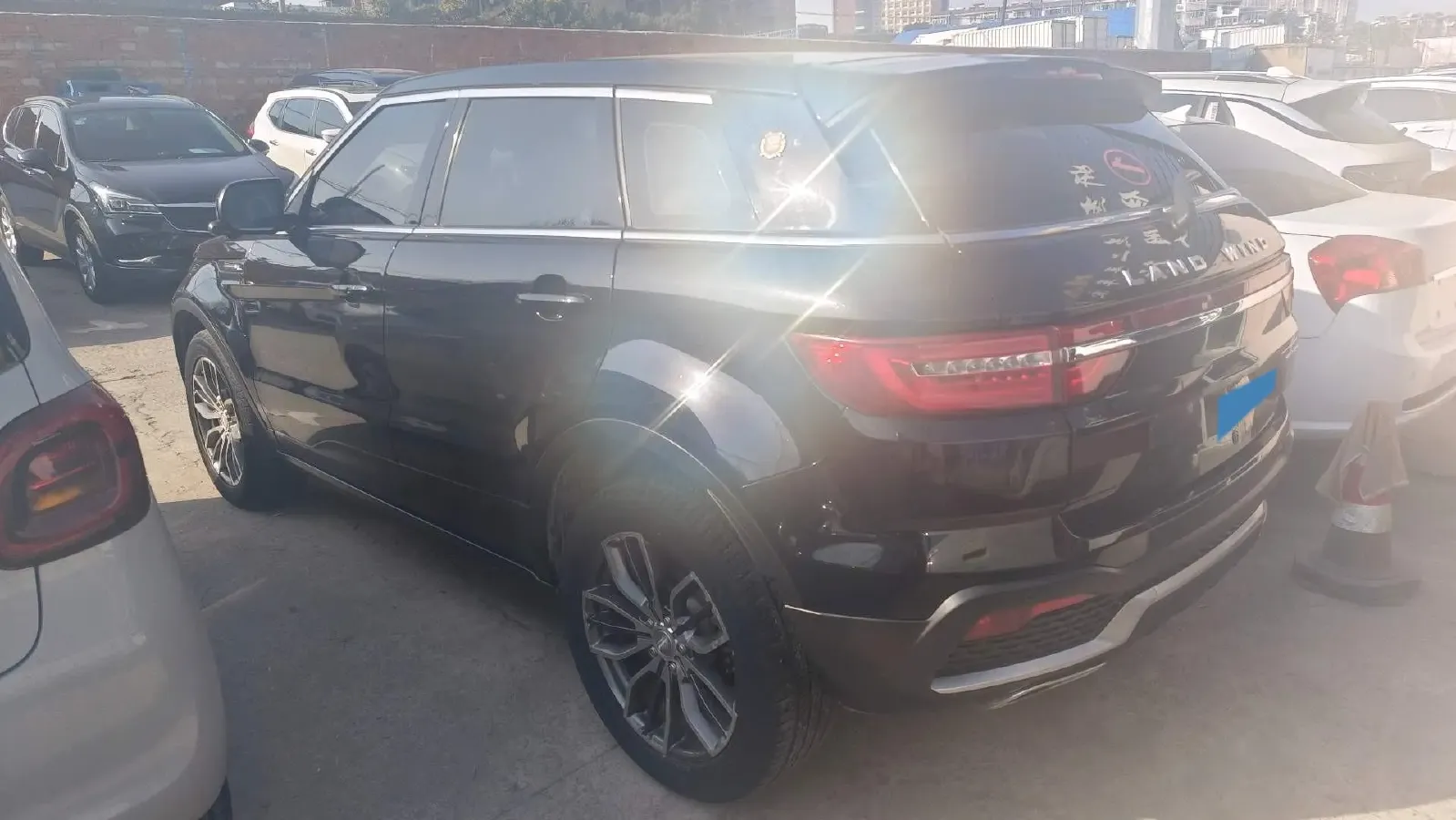 2018 Landwind X7 1.5T 163HP L4 8AT,autocango,china used car exporter,china ev exporter,chinese used car exporter,chinese used ev exporter