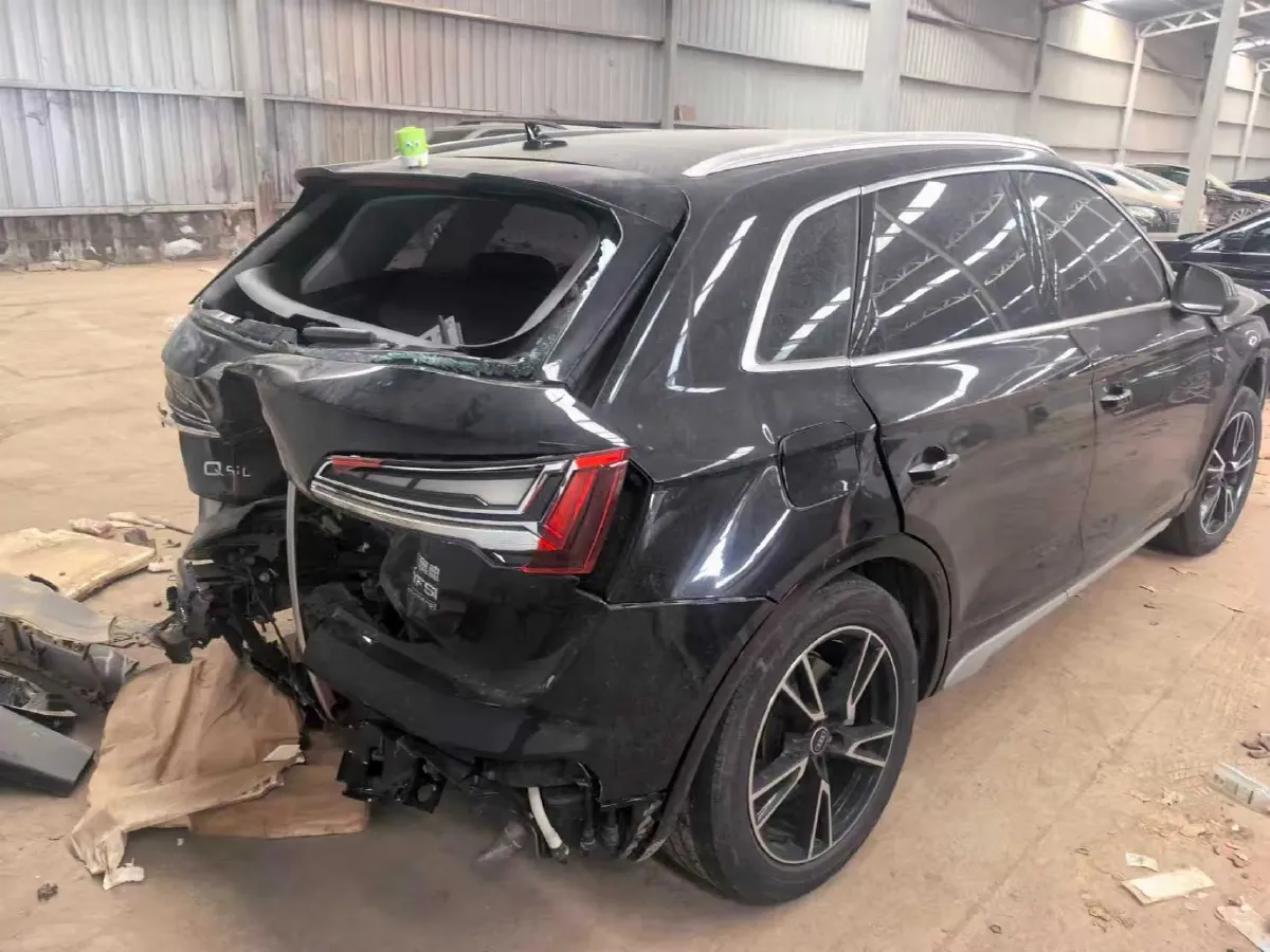 2023 Audi Q5L 2.0T 190HP L4 7DCT,autocango,china used car exporter,china ev exporter,chinese used car exporter,chinese used ev exporter