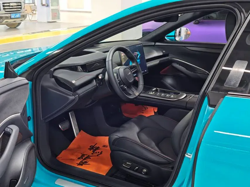 2024 MI SU7 BEV 101KWH,autocango,china used car exporter,china ev exporter,chinese used car exporter,chinese used ev exporter