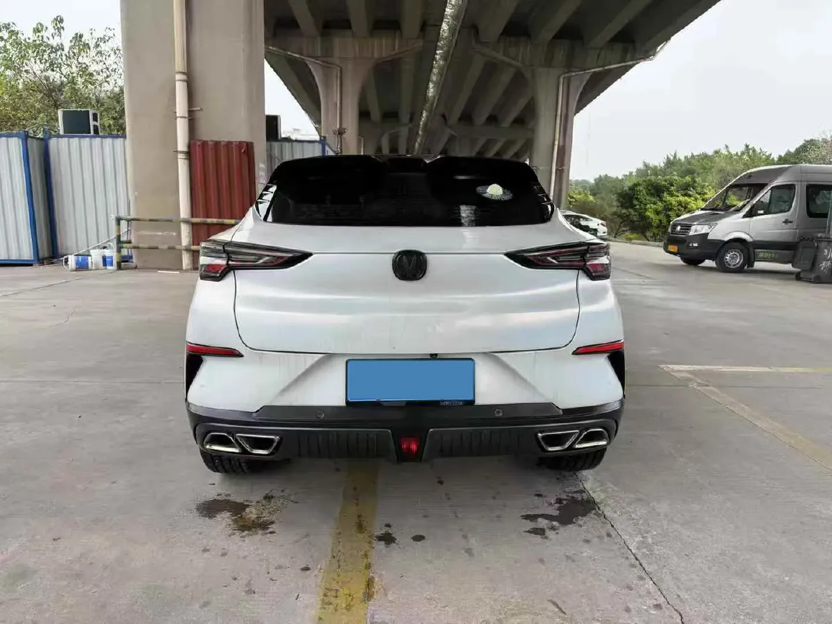 2022 ChangAn UNI-T 1.5T 188HP L4 7DCT,autocango,china used car exporter,china ev exporter,chinese used car exporter,chinese used ev exporter