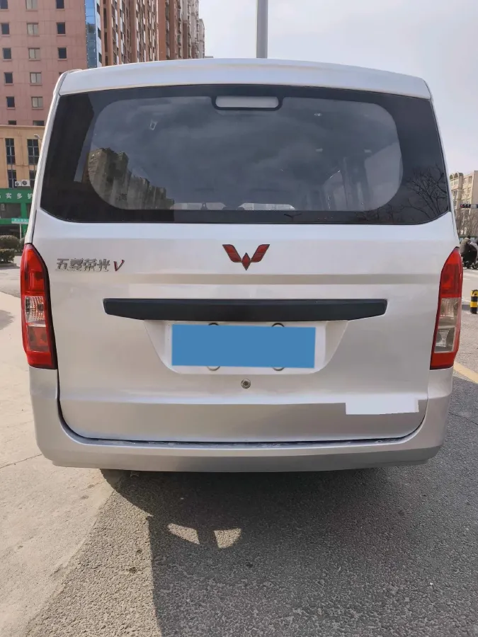 2018 WuLing RongGuang V 1.2L 88HP L4 5MT,autocango,china used car exporter,china ev exporter,chinese used car exporter,chinese used ev exporter