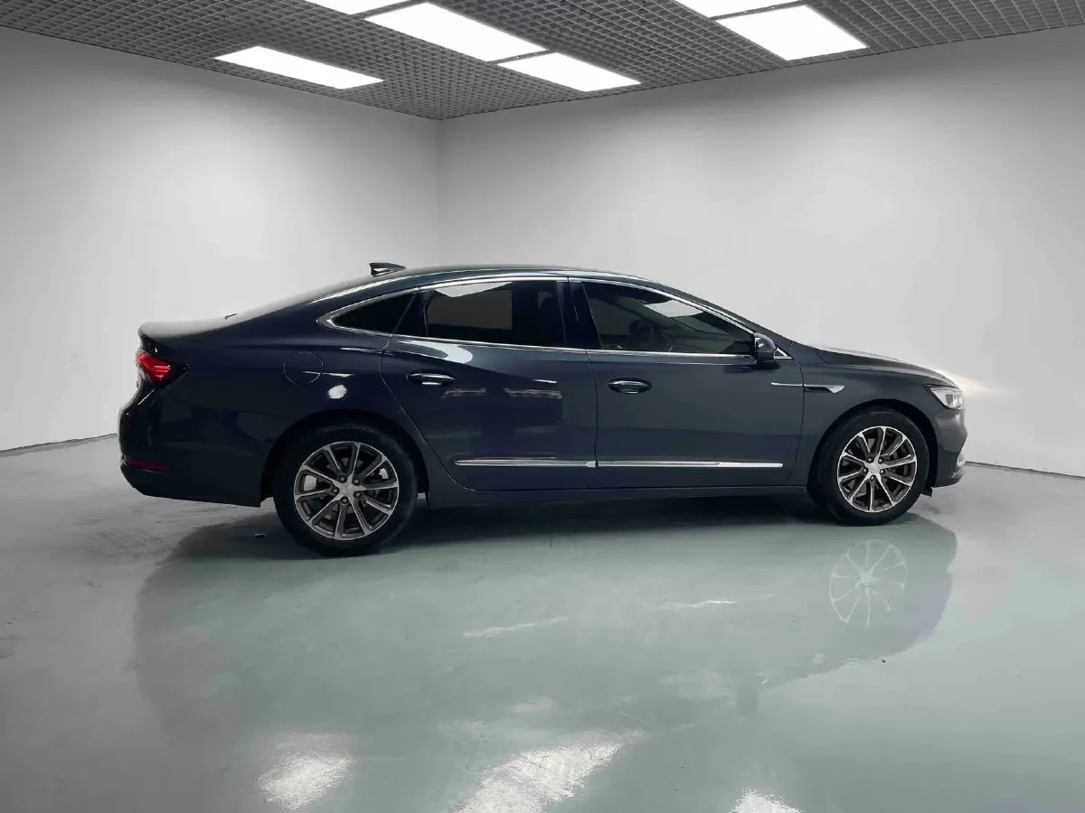2021 Buick Larcosse 2.0T 237HP L4 9AT,autocango,china used car exporter,china ev exporter,chinese used car exporter,chinese used ev exporter