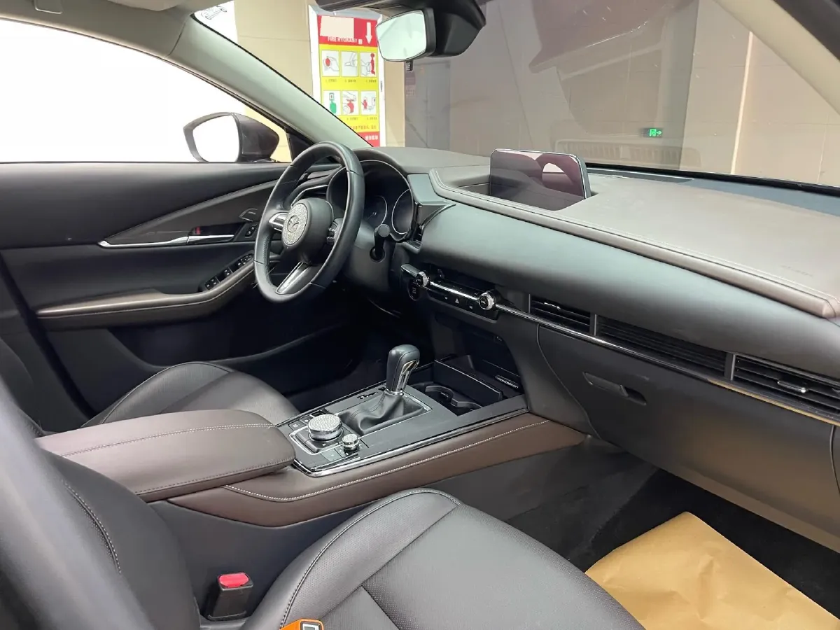 2022 Mazda CX-30 2.0L 158HP L4 6AT,autocango,china used car exporter,china ev exporter,chinese used car exporter,chinese used ev exporter