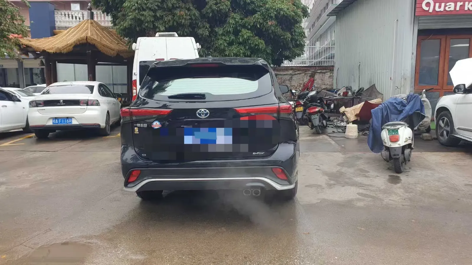 2022 Toyota Crown Kluger 2.5L 192HP L4 E-CVT Hybrid,autocango,china used car exporter,china ev exporter,chinese used car exporter,chinese used ev exporter