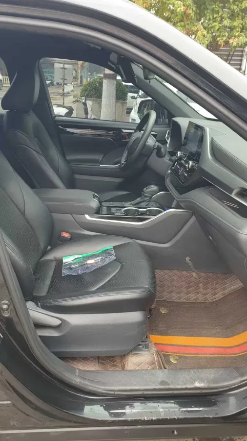 2022 Toyota Crown Kluger 2.5L 192HP L4 E-CVT Hybrid,autocango,china used car exporter,china ev exporter,chinese used car exporter,chinese used ev exporter