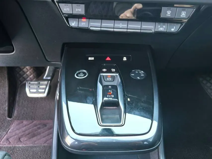 2023 Audi Q4 e-tron BEV 84.8KWH,autocango,china used car exporter,china ev exporter,chinese used car exporter,chinese used ev exporter