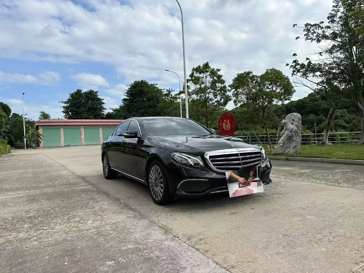 2020 Mercedes-Benz E Class 2.0T 258HP L4 9AT,autocango,china used car exporter,china ev exporter,chinese used car exporter,chinese used ev exporter
