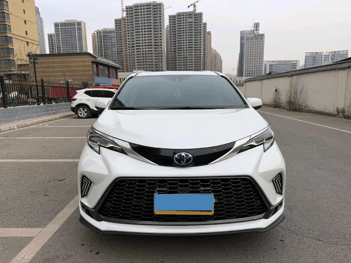 2023 Toyota Granvia 2.5L 189HP L4 E-CVT Hybrid,autocango,china used car exporter,china ev exporter,chinese used car exporter,chinese used ev exporter