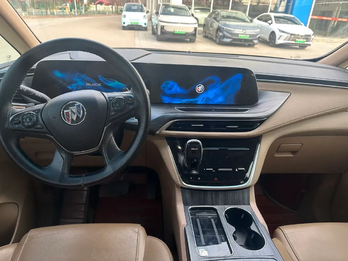 2021 Buick GL8 2.0T 237HP L4 9AT,autocango,china used car exporter,china ev exporter,chinese used car exporter,chinese used ev exporter